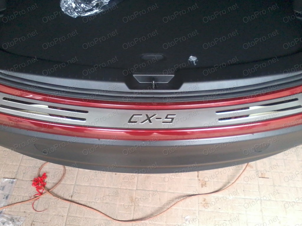 Nẹp Chống Xước Xe Ô Tô CX5: Giải Pháp Bảo Vệ Toàn Diện & Tăng Vẻ Đẹp