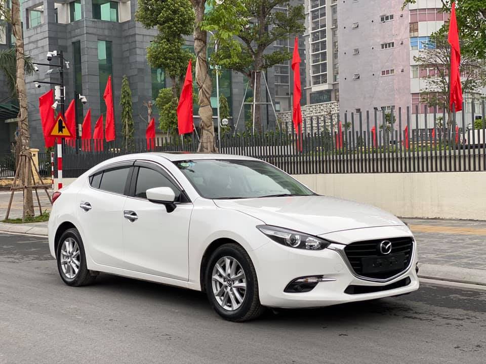 Xe Ô Tô Mazda 3 Màu Trắng: Biểu Tượng Của Sự Tinh Tế và Hiện Đại