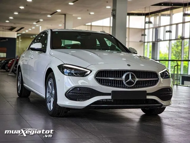 Xe ô tô Mercedes C200: Đánh giá chi tiết từ A đến Z