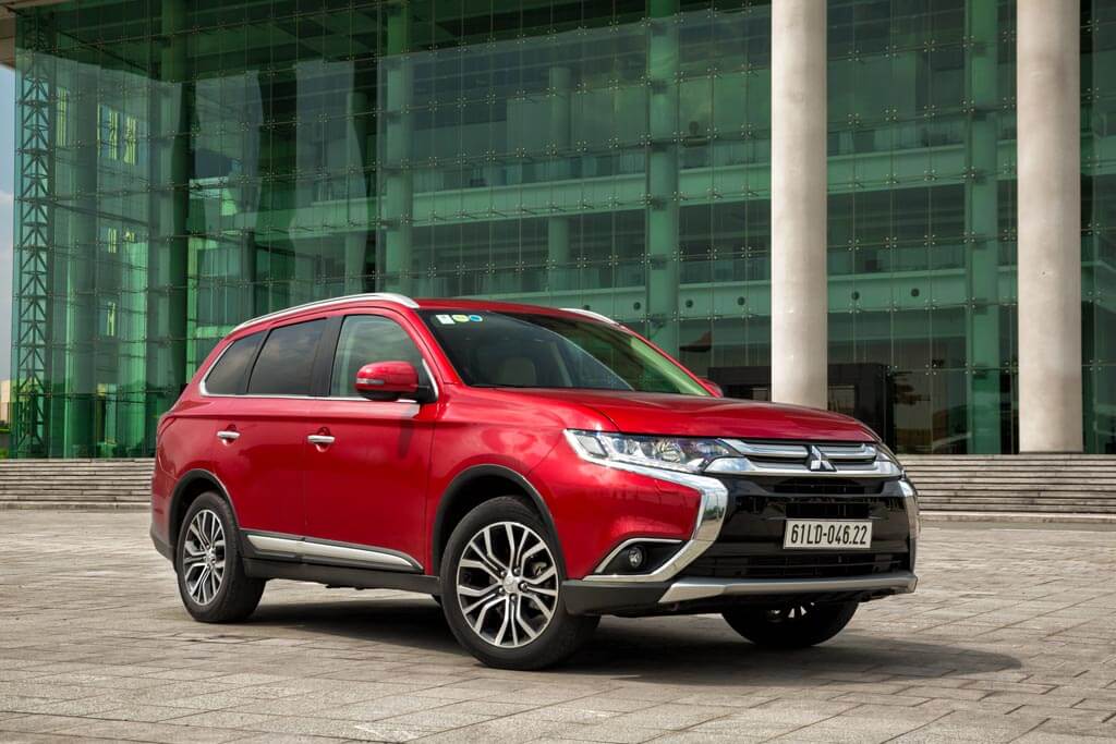 Xe ô tô Mitsubishi 7 chỗ của Ấn Độ: Những điều cần biết