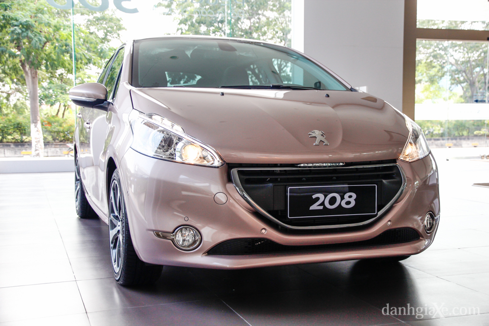 Xe ô tô Peugeot 208: Đánh giá chi tiết từ A đến Z
