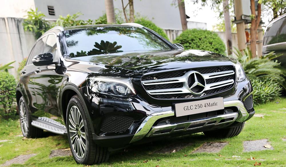 Xe ô tô của Độ Mixi: Khám phá bộ sưu tập xe độc đáo của “Tộc trưởng”