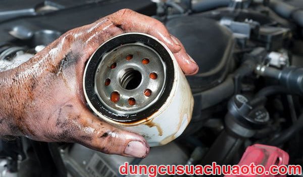 Cốc Lọc Dầu Xe Ô Tô: Hướng Dẫn Toàn Diện Từ A Đến Z