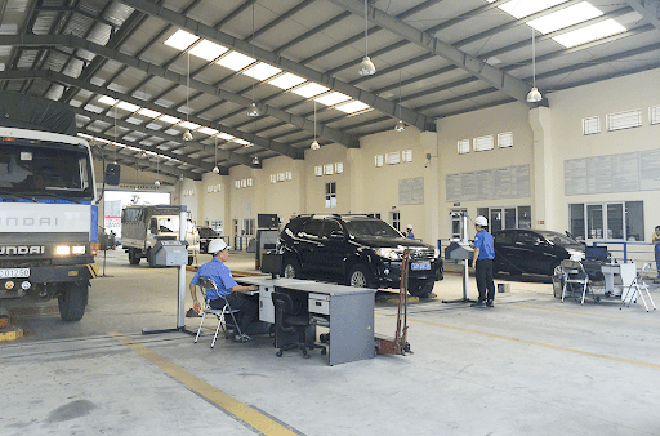 Đăng kiểm xe ô tô cũ 6 tháng: Quy định và những điều cần biết