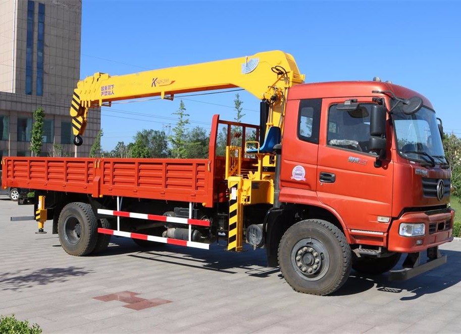 Xe Ô Tô Cần Cẩu Tự Hành Tại Hải Phòng: Hướng Dẫn Chi Tiết