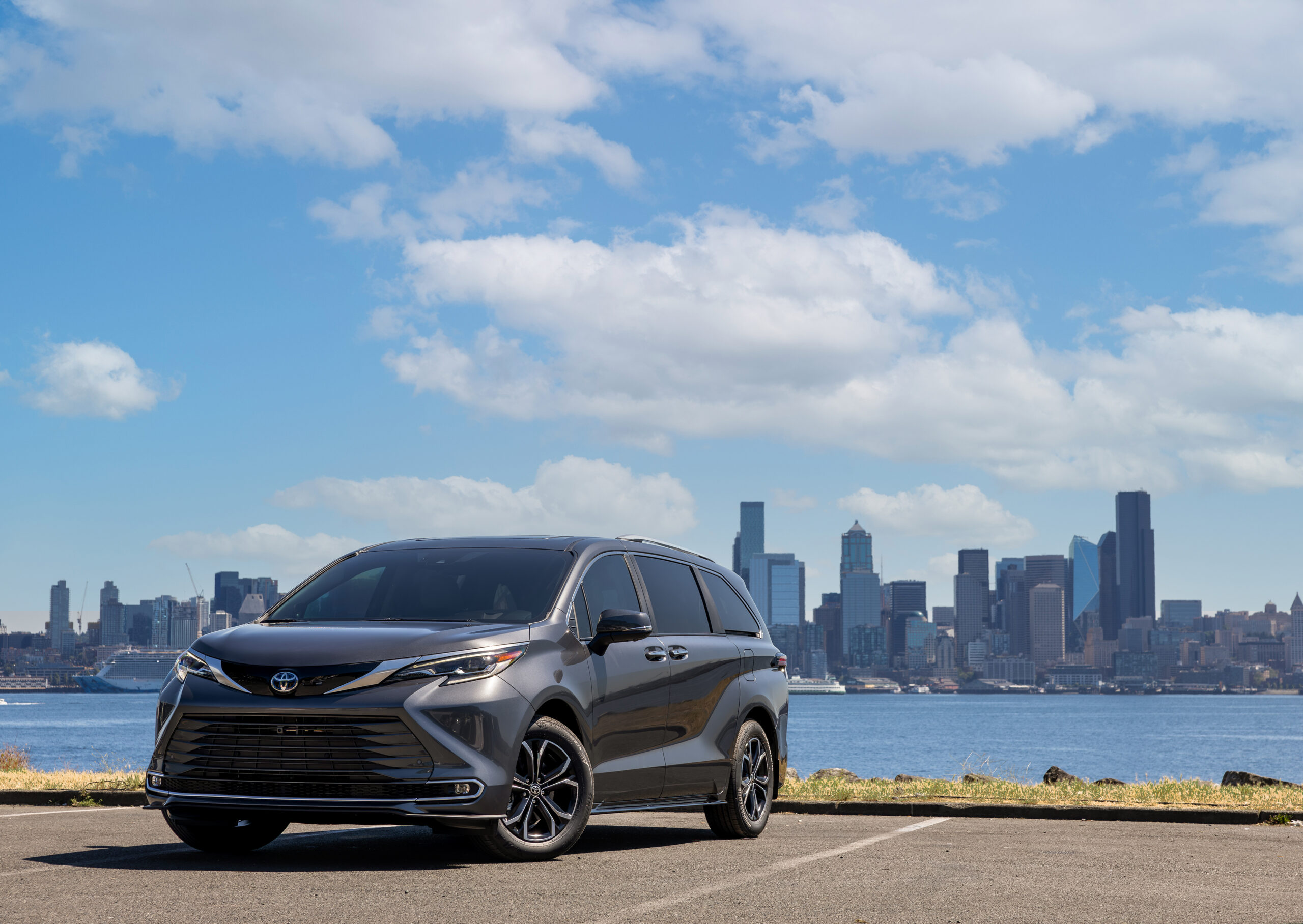 Xe Ô Tô Toyota Sienna Bao Nhiêu Chổ Ngồi: Khám Phá Chi Tiết