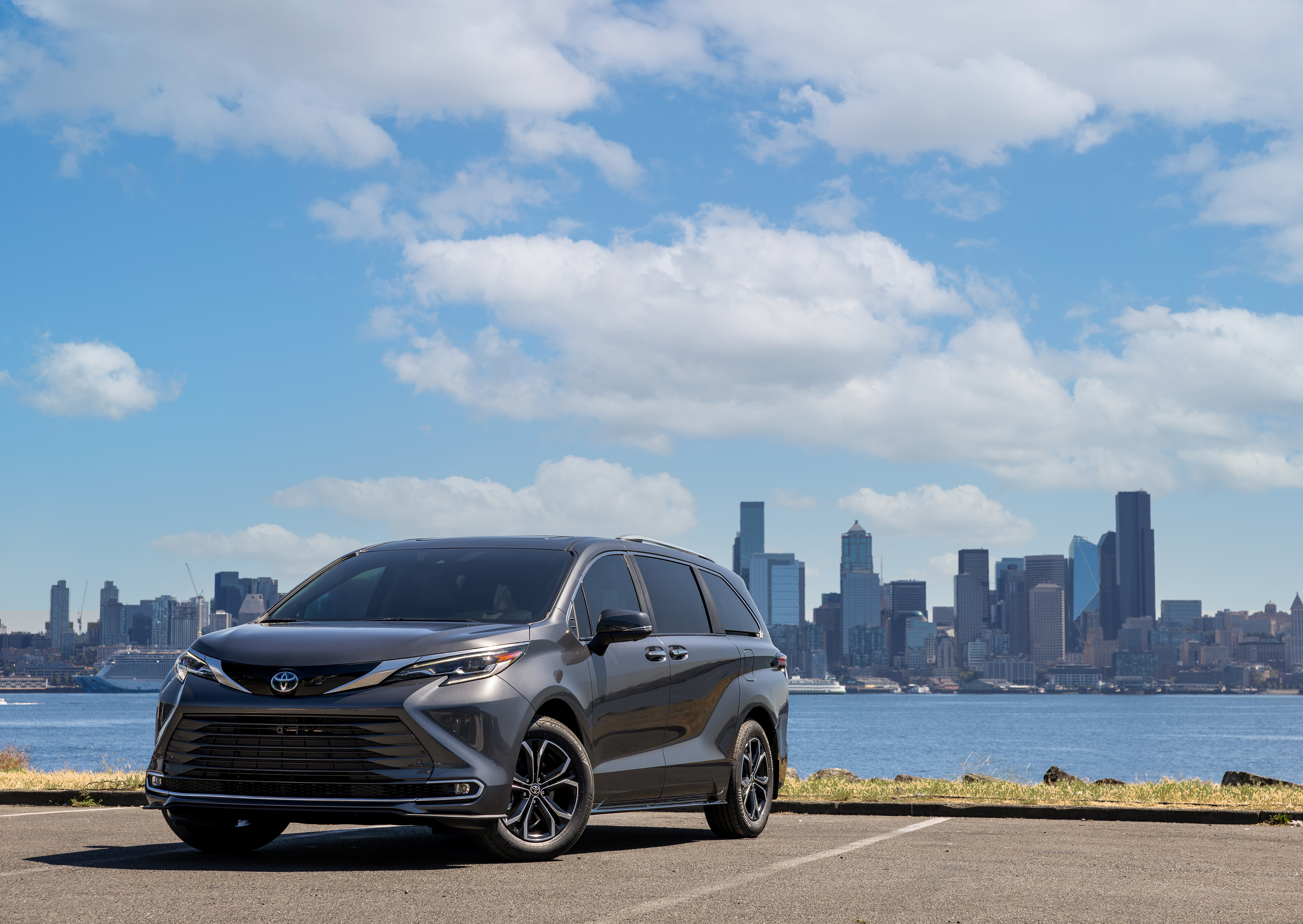 Xe Ô Tô Toyota Sienna Bao Nhiêu Chổ Ngồi: Khám Phá Chi Tiết