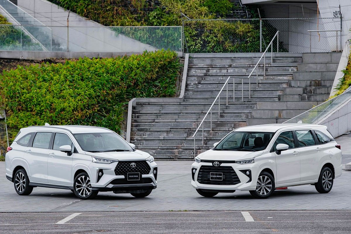 Những Chiếc Xe Ô Tô Nhật Đường Phố: Biểu Tượng Của Độ Bền Và Hiệu Quả