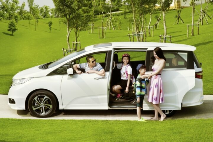 Xe Ô Tô Hữu Ích Nhất Cho Gia Đình: Lựa Chọn Thông Minh
