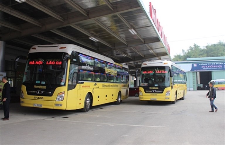 Xe Ô Tô Đi Hà Nội Lào Cai: Kinh Nghiệm Lái Xe An Toàn & Hiệu Quả