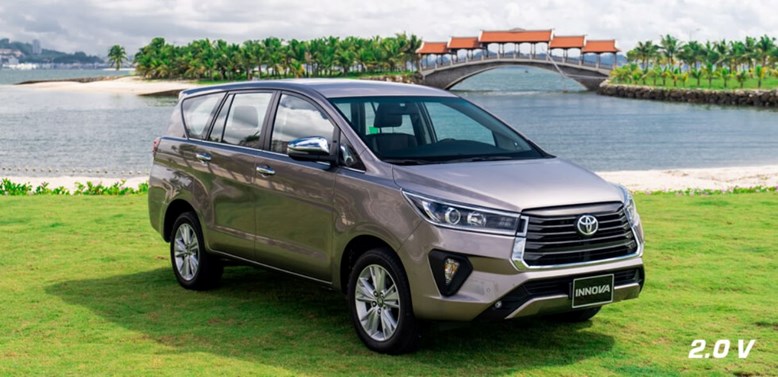 Xe Ô Tô Innova 7 Chỗ: Đánh Giá Chi Tiết và Lý Do Lựa Chọn