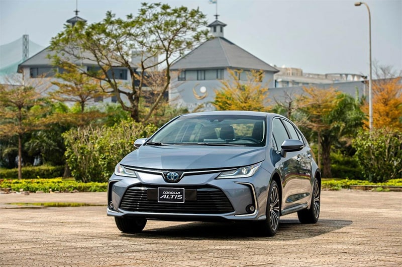 Tuổi Ất Mão chọn xe ô tô màu gì để hợp phong thủy và tài lộc