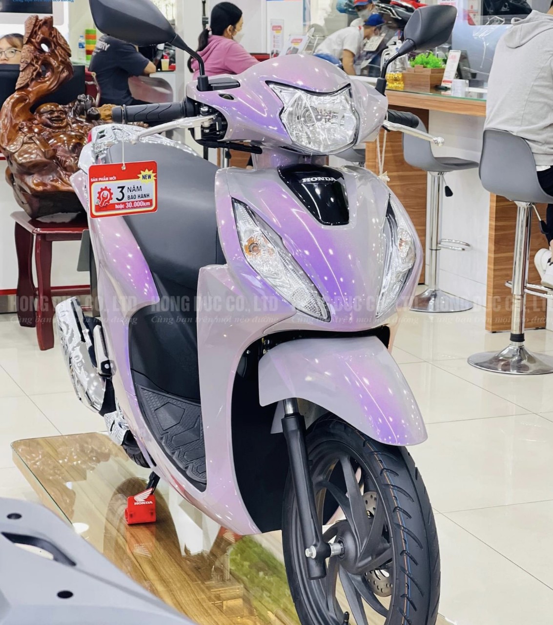 Có Nên Đổi Màu Sơn Xe Ô Tô: Hướng Dẫn Chi Tiết