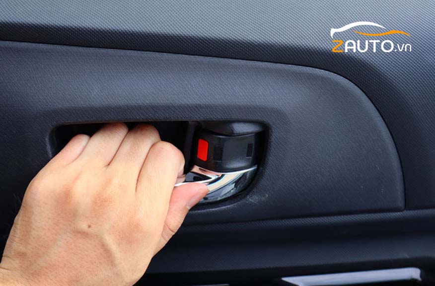 Không Mở Được Cửa Xe Ô Tô: Nguyên Nhân Và Cách Xử Lý Hiệu Quả