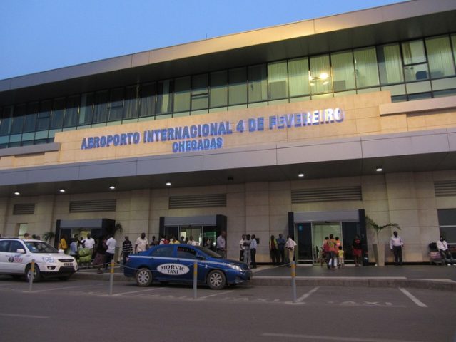 Hướng Dẫn Mang Xe Ô Tô Từ Angola Về Việt Nam Chi Tiết