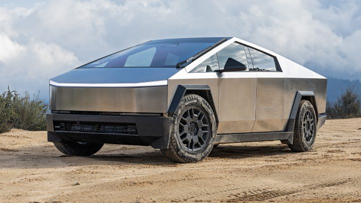 Khám Phá Xe Ô Tô Điện Tesla Cybertruck Toàn Diện