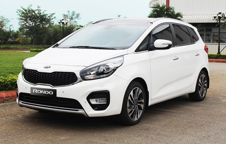 Giá Xe Kia Rondo: Bảng Giá, Phiên Bản và Đánh Giá Chi Tiết