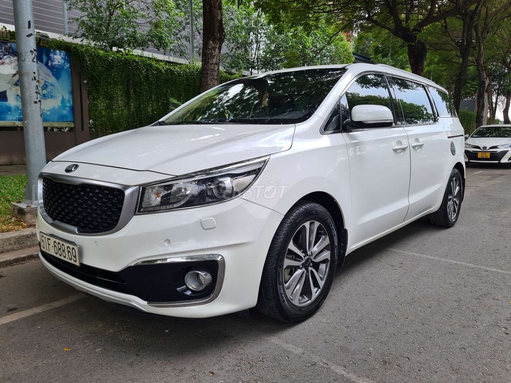 Kia Grand Sedona YP 33g: Khám phá chi tiết mẫu MPV đa dụng