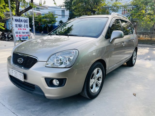 Xe Ô Tô Kia Carens: Đánh Giá Chi Tiết Từ A Đến Z