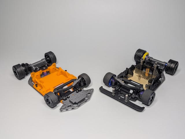 Khung gầm xe ô tô đồ chơi tự quay đầu được in 3D với chi tiết kỹ thuật phức tạp