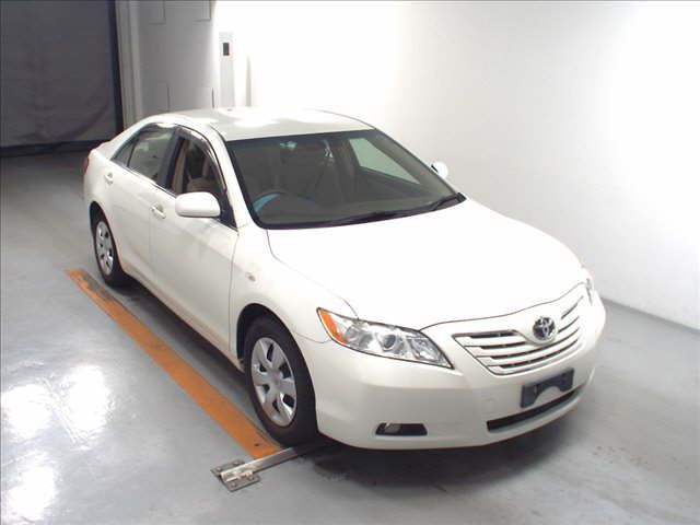 Đánh Giá Chi Tiết Toyota Camry 2.4G: Mẫu Xe Sedan Đẳng Cấp