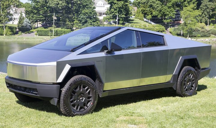 Khám Phá Xe Ô Tô Điện Tesla Cybertruck Toàn Diện