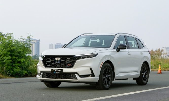 Cập nhật giá xe ô tô CRV nhập khẩu mới nhất và chi tiết