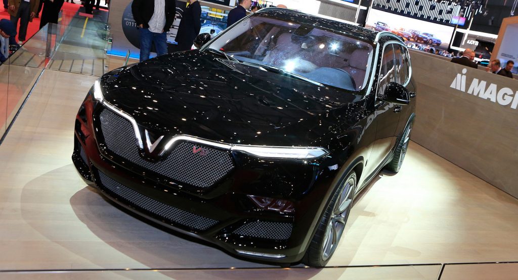 Xe ô tô VinFast Lux V8: Đỉnh cao sang trọng và sức mạnh được định hình