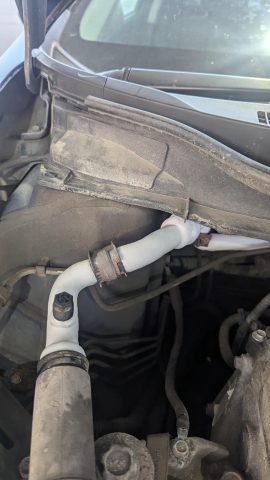 Đóng bạc xe ô tô là gì? Rủi ro và quy định pháp luật Đóng bạc xe ô tô là gì? Rủi ro và quy định pháp luật