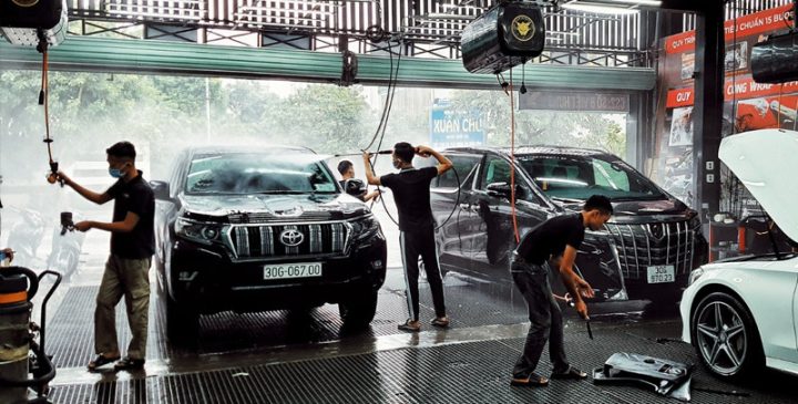 Hình ảnh chi tiết quá trình rửa và chăm sóc xe ô tô