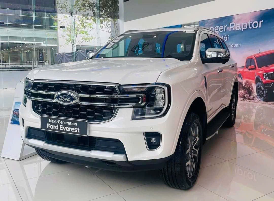 Xe ô tô con Ford Everest: Đánh giá toàn diện và lý do lựa chọn