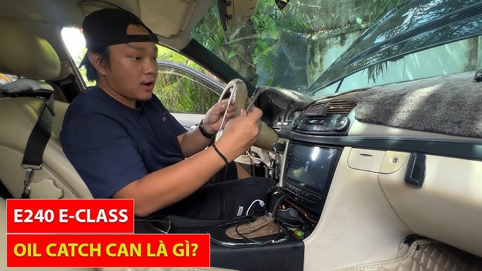 Góc nhìn cận cảnh phần cản trước của một chiếc ô tô, làm nổi bật thiết kế và chức năng bảo vệ.