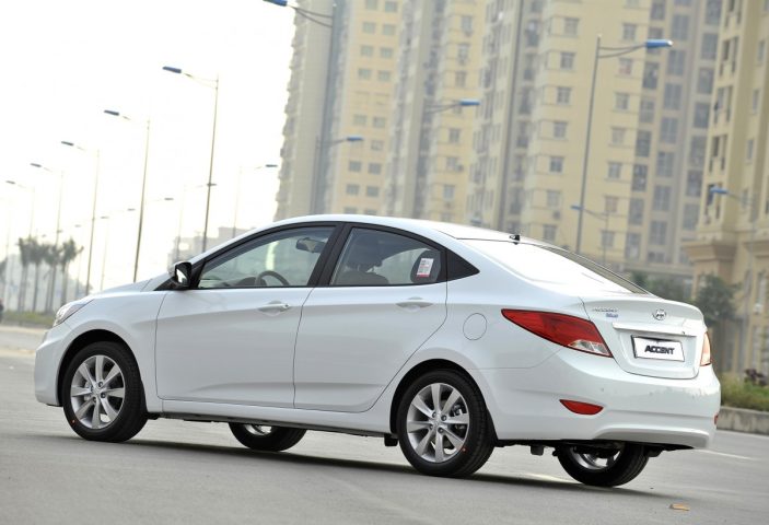 Giá Xe Hyundai Accent Blue Cập Nhật Chi Tiết Nhất