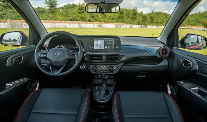 Khám Phá Nội Thất Hyundai Grand i10: Tiện Nghi & Hiện Đại