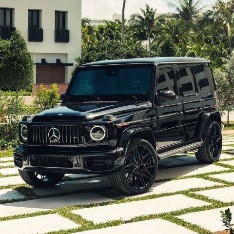 Mercedes G63 AMG với bộ mâm Vossen HF-7 Gloss Black 23 inch cá tính
