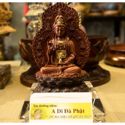 Tượng Phật Bà Quan Âm ngồi đài sen bằng gốm sứ tinh xảo, biểu tượng bình an cho xe ô tô
