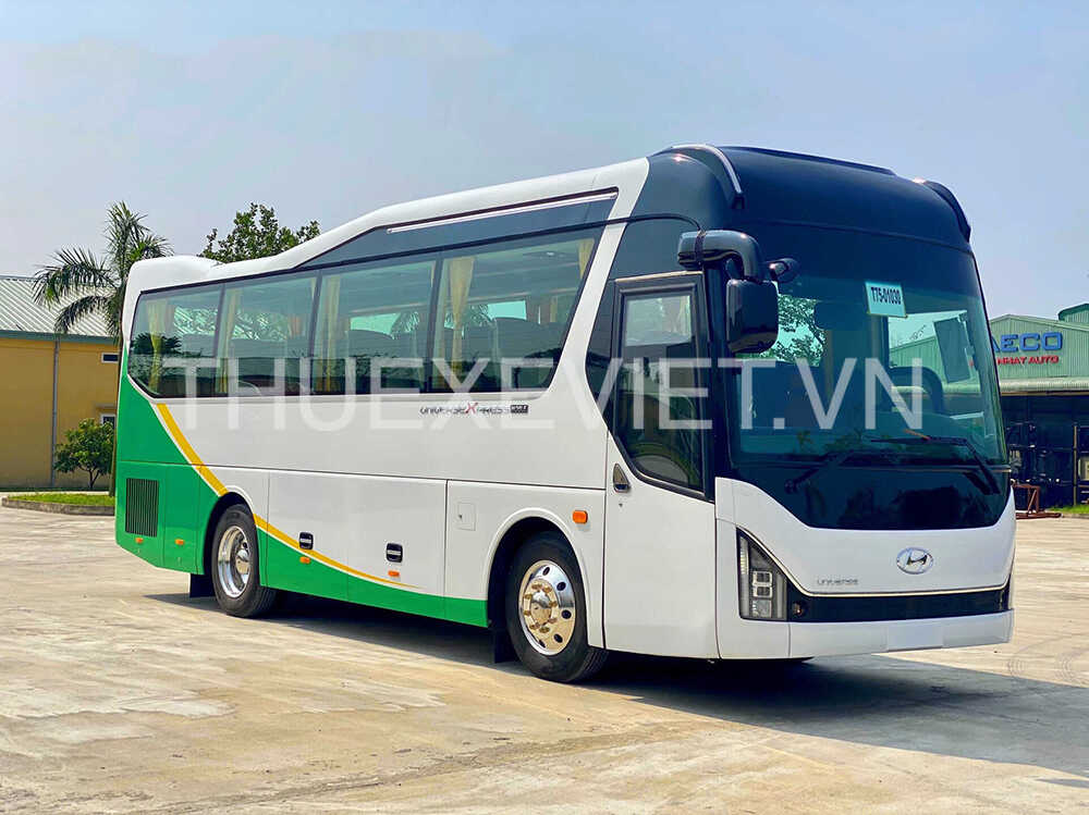 Thuê Xe Ô Tô 35 Chỗ: Hướng Dẫn Toàn Diện Từ A Đến Z