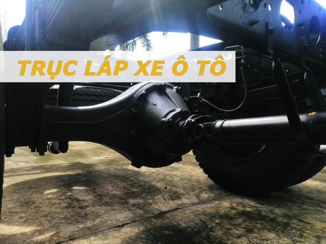 Toàn cảnh trục láp xe ô tô với khớp nối đồng tốc, minh họa bộ phận truyền động chính