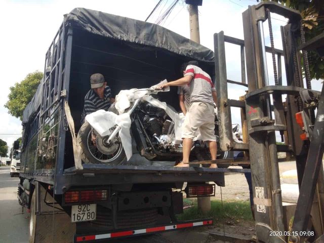 Vận Chuyển Xe Máy Vào Sài Gòn Bằng Ô Tô An Toàn, Hiệu Quả