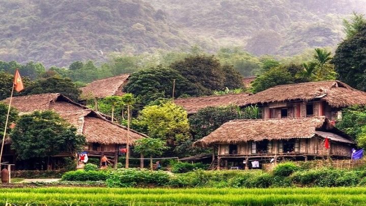 Khung cảnh thung lũng Mai Châu đẹp như tranh vẽ