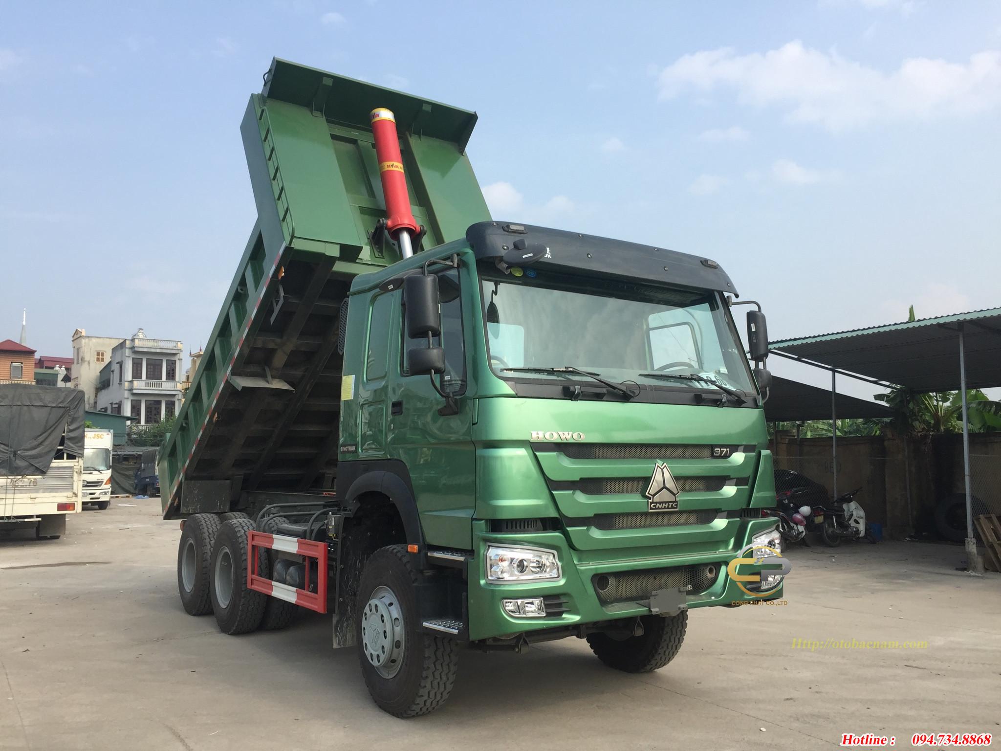 Xe ô tô tải tự đổ Howo mới: Đánh giá chi tiết và giá tham khảo